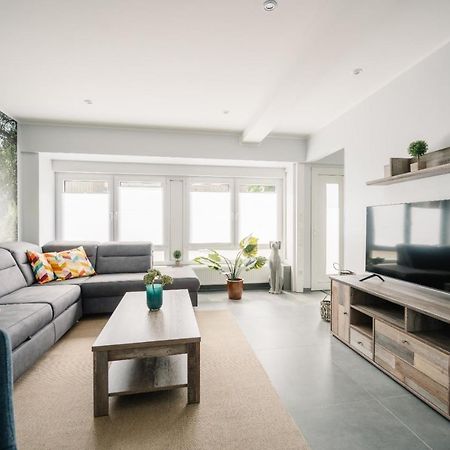Ferienwohnung Lindbruchblick ニーダークリュヒテン エクステリア 写真