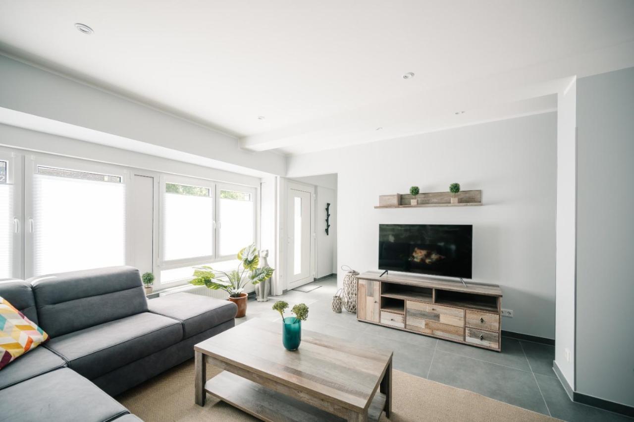 Ferienwohnung Lindbruchblick ニーダークリュヒテン エクステリア 写真