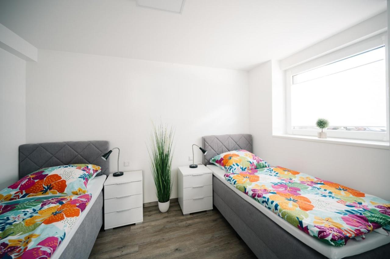 Ferienwohnung Lindbruchblick ニーダークリュヒテン エクステリア 写真